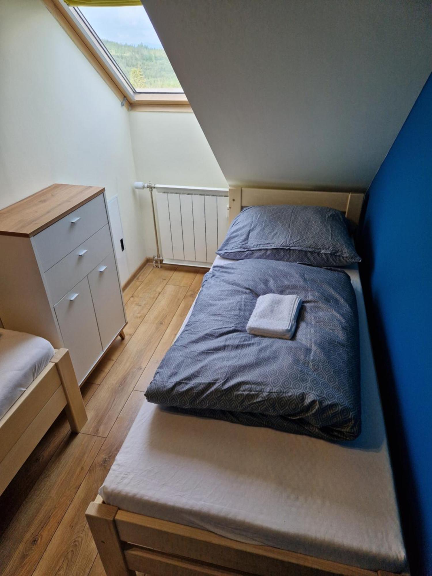Sherpa'S Hostel High Tatras Štrbské Pleso Rom bilde