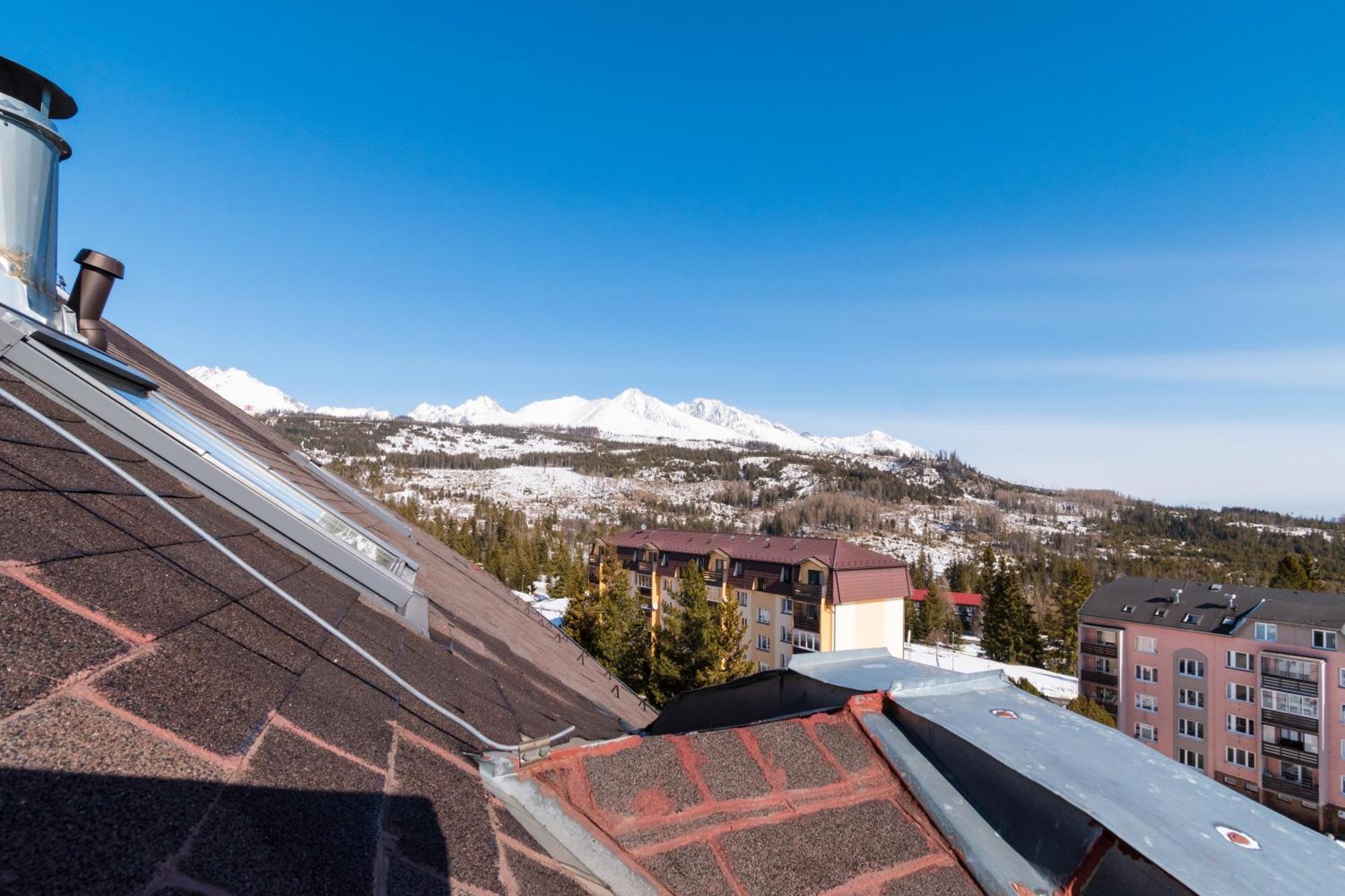 Sherpa'S Hostel High Tatras Štrbské Pleso Eksteriør bilde