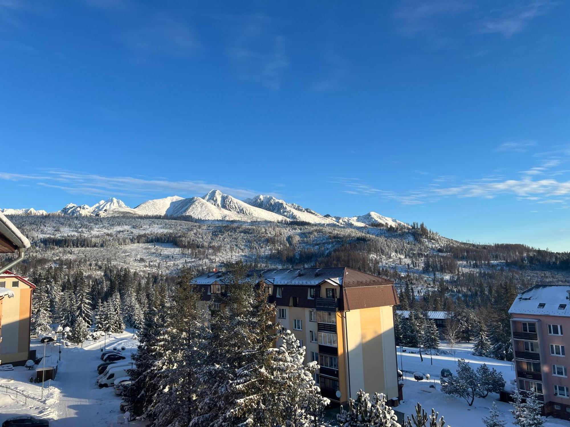 Sherpa'S Hostel High Tatras Štrbské Pleso Eksteriør bilde